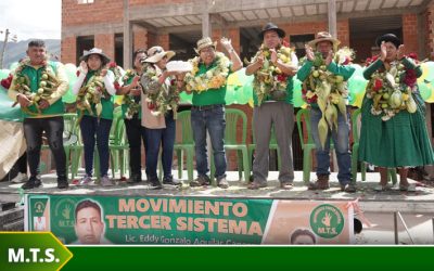 Dr. Patzi comprometió concluir asfaltado del camino Salla-Luribay.